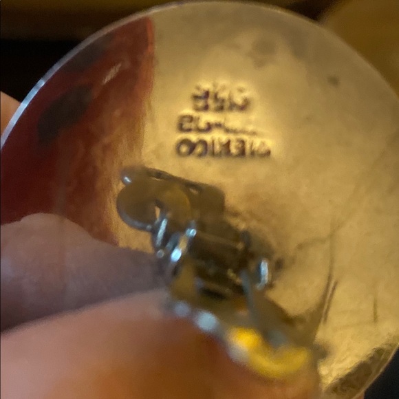 Big round Mexican sterling silver clip on earrings - Picture 4 of 4